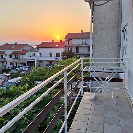 Apartments With A Parking Space Crikvenica - 5553 Exterior foto